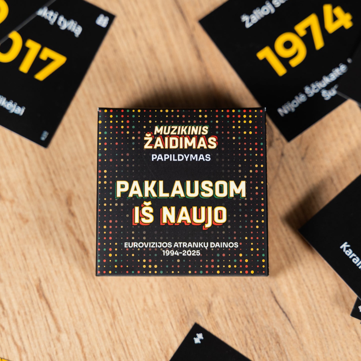 PAKLAUSOM IŠ NAUJO